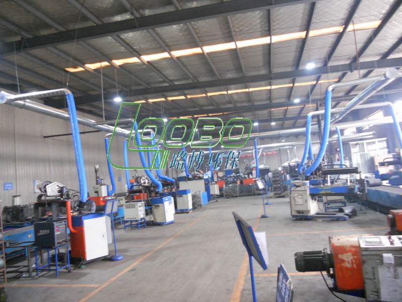 青島地恩地焊接車(chē)間使用我公司煙塵凈化系統(tǒng)